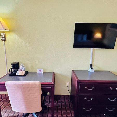 American Inn Princeton Ngoại thất bức ảnh
